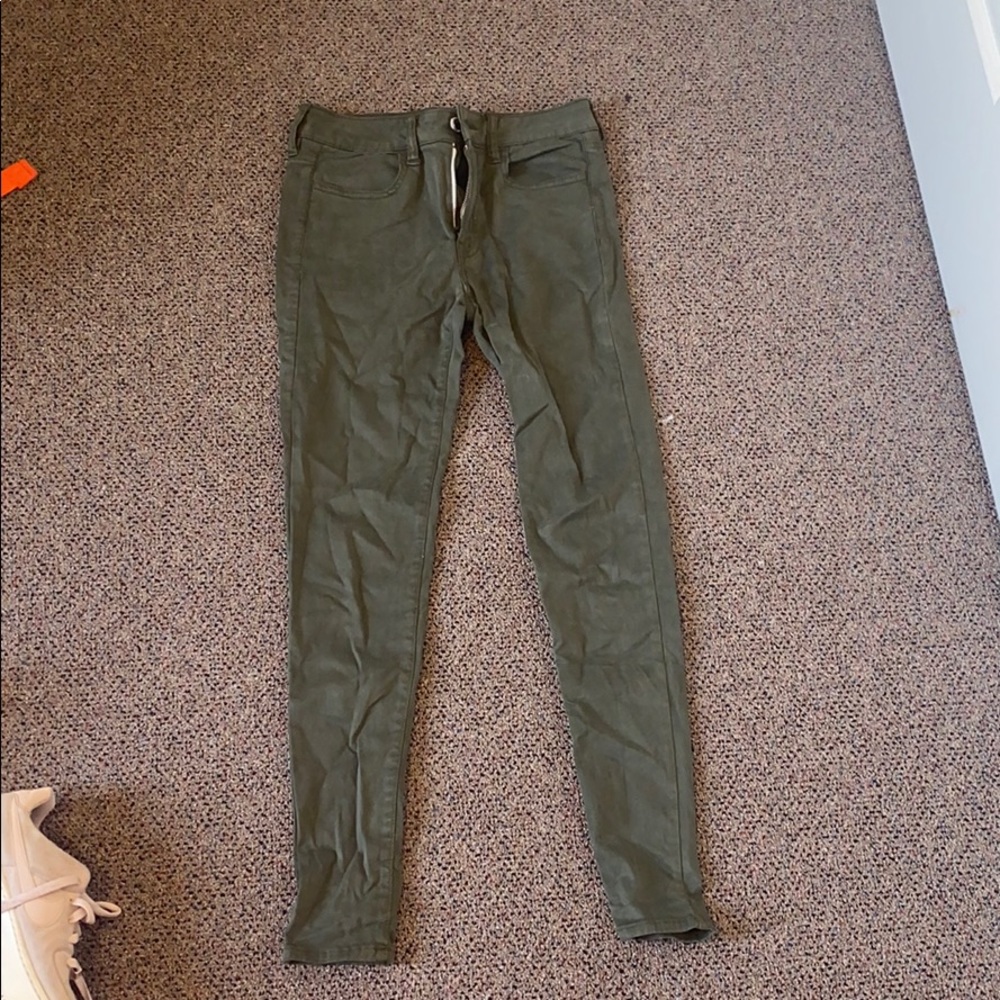 American Eagle High Rise Jeggings! Size 2!